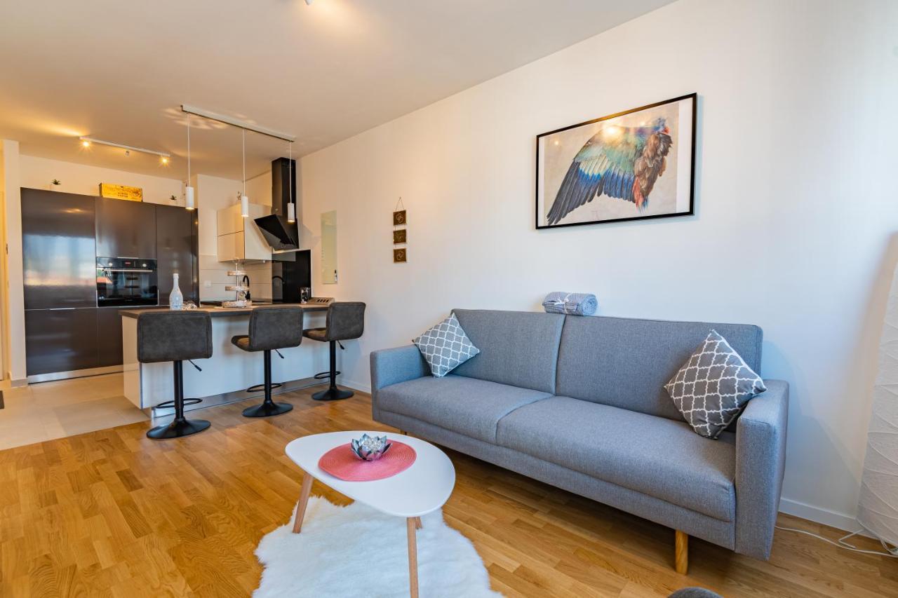 Flexible Selfcheckins 25 - Zagreb - Garage - Loggia - New - Luxury 아파트 외부 사진